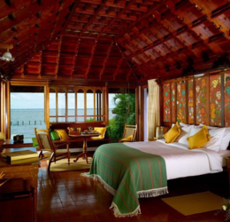 1 Night / 2 Days Houseboat Package